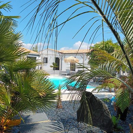 Saint-Laurent-de-la-Prée Suites By Aix Keys Avec Jacuzzi Privatif 5 Min Des Plages Fouras المظهر الخارجي الصورة
