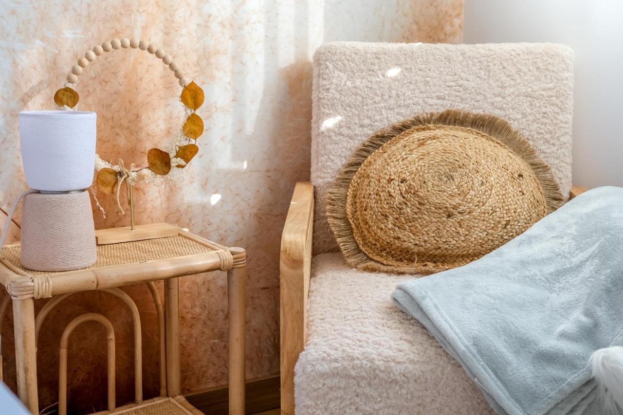 Saint-Laurent-de-la-Prée Suites By Aix Keys Avec Jacuzzi Privatif 5 Min Des Plages Fouras المظهر الخارجي الصورة