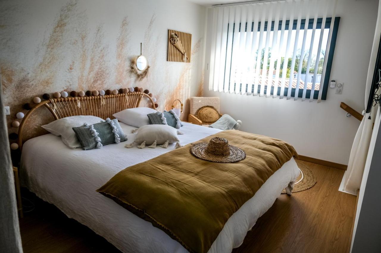 Saint-Laurent-de-la-Prée Suites By Aix Keys Avec Jacuzzi Privatif 5 Min Des Plages Fouras المظهر الخارجي الصورة